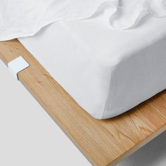 featured,{Color: 'White'}
